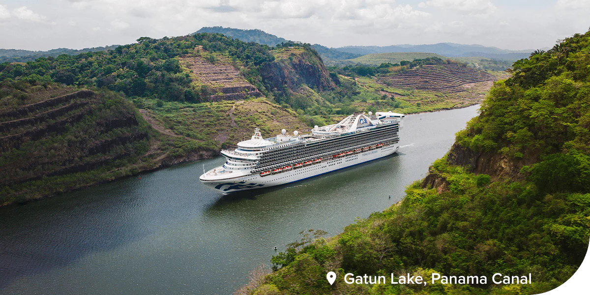 Gatun Lake, Panama Canal.