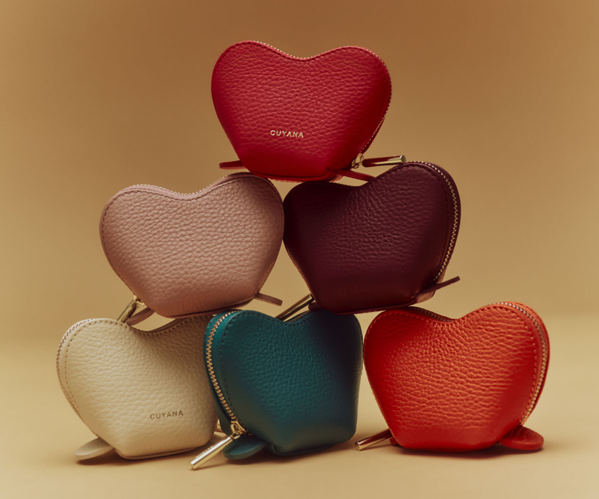 TINY HEART CASE