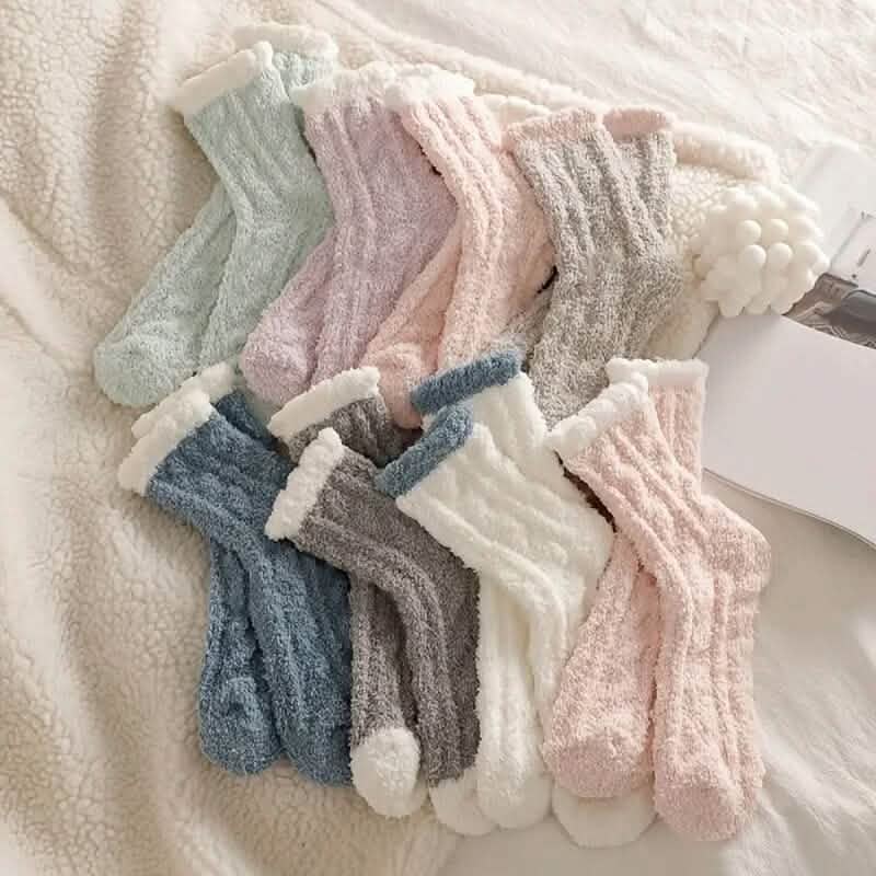 Image of 10-Pairs: Coral Fleece Crew Socks