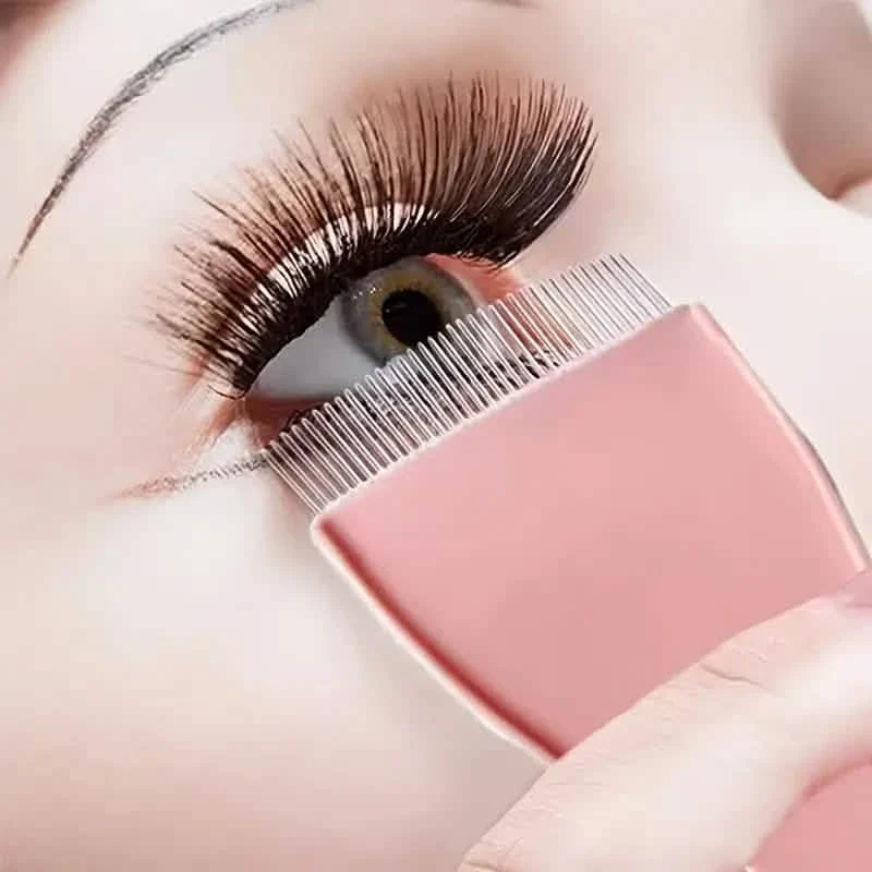 Image of Single Foldable Steel Needle Eyelash Comb
