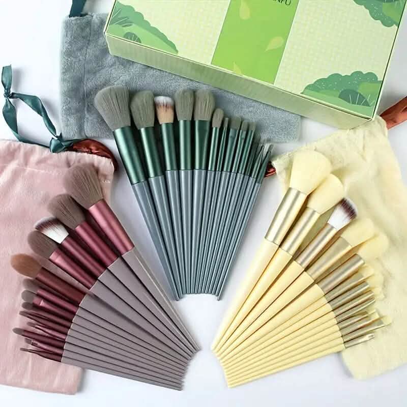 Image of 13-Piece: Professional Makeup Brush Set