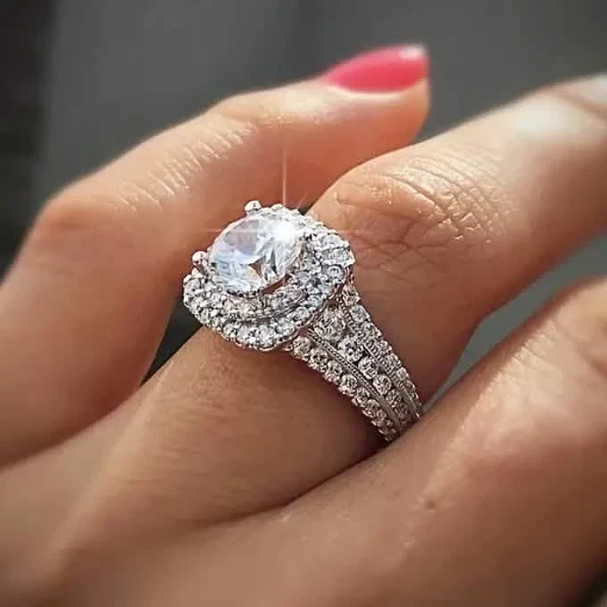 Image of Large Oval Women Synthetic Zirconia Wedding Rings