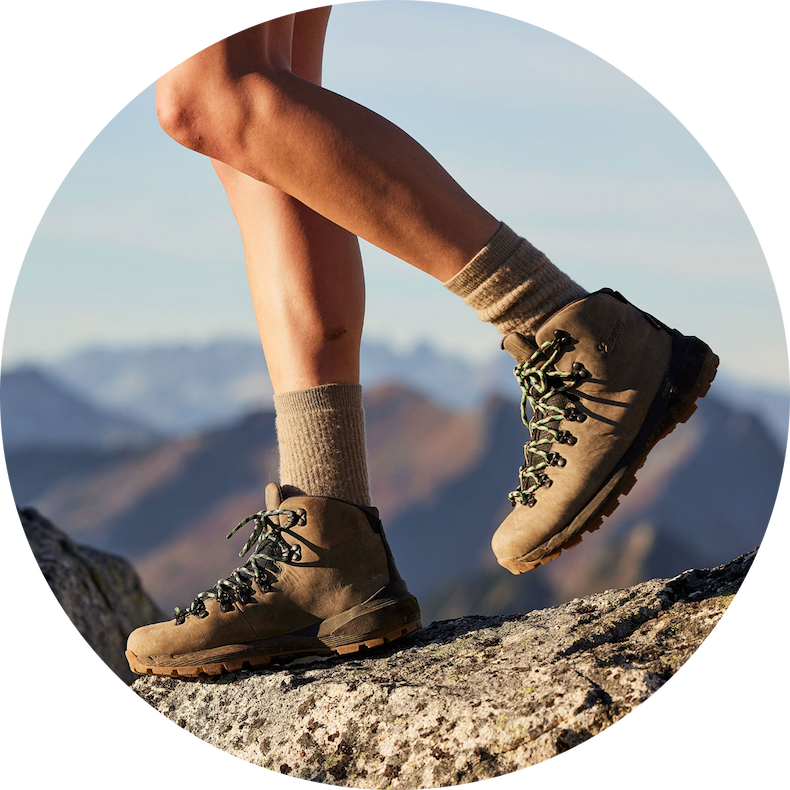 Pictured: Mountain 600 EVO - Tin Gray/Island Green - Women's
