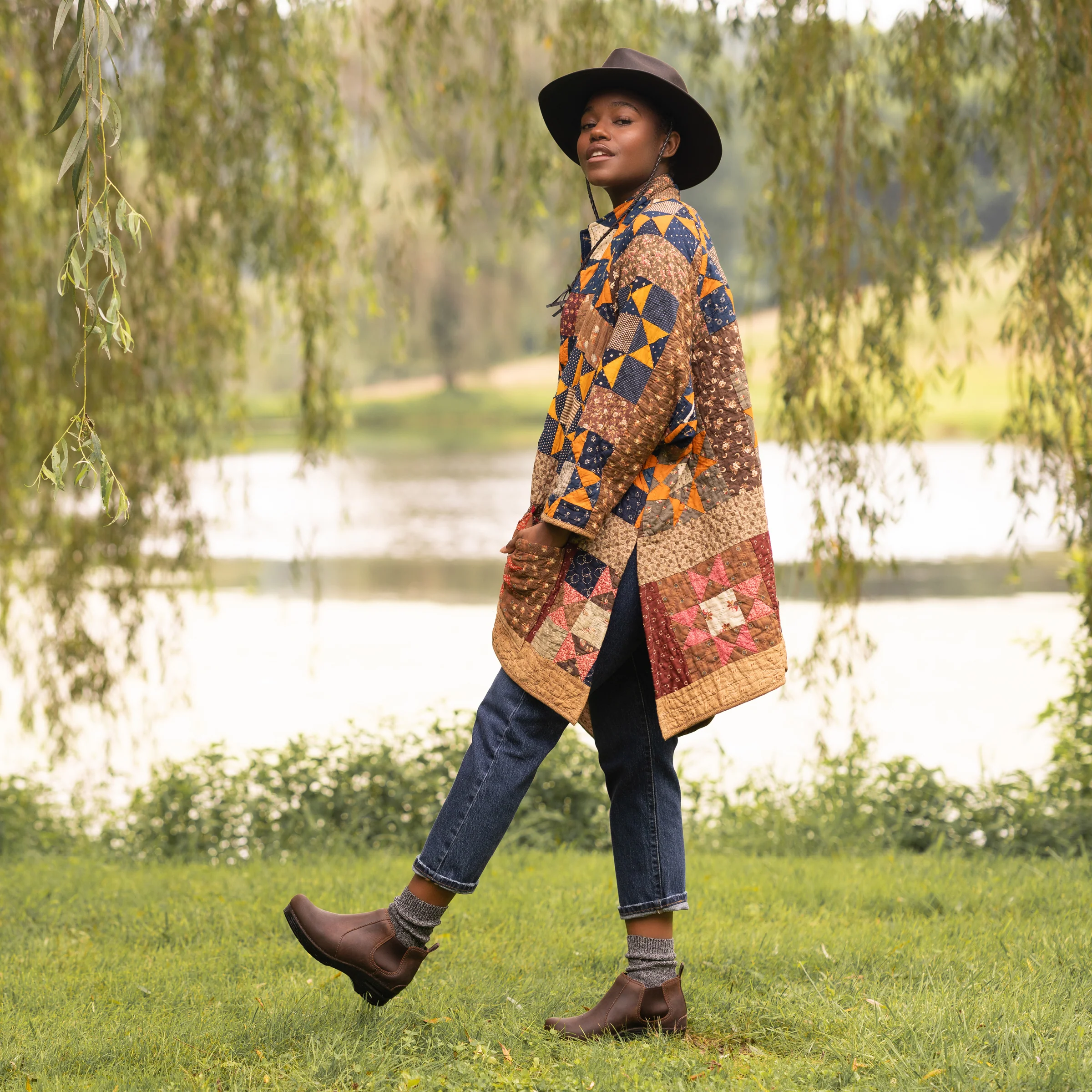 Image of Frankie Antique Brown Oiled Heritage
