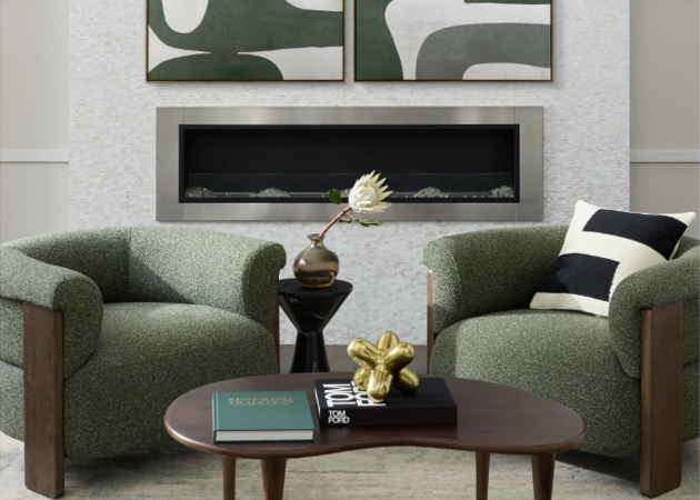 FURNITURE & RUGS