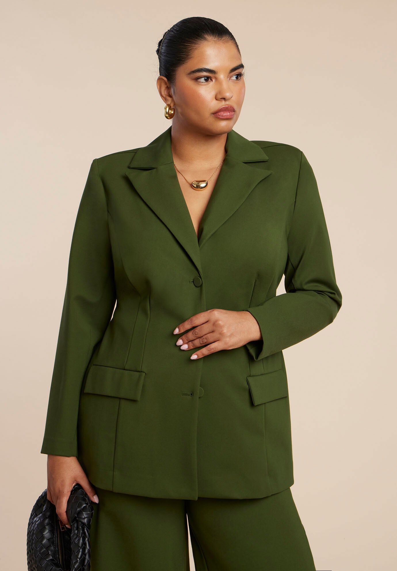The Ultimate Nipped Waist Blazer﻿