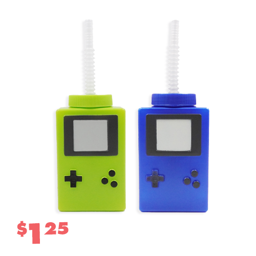 2 gaming tumblers with straws
