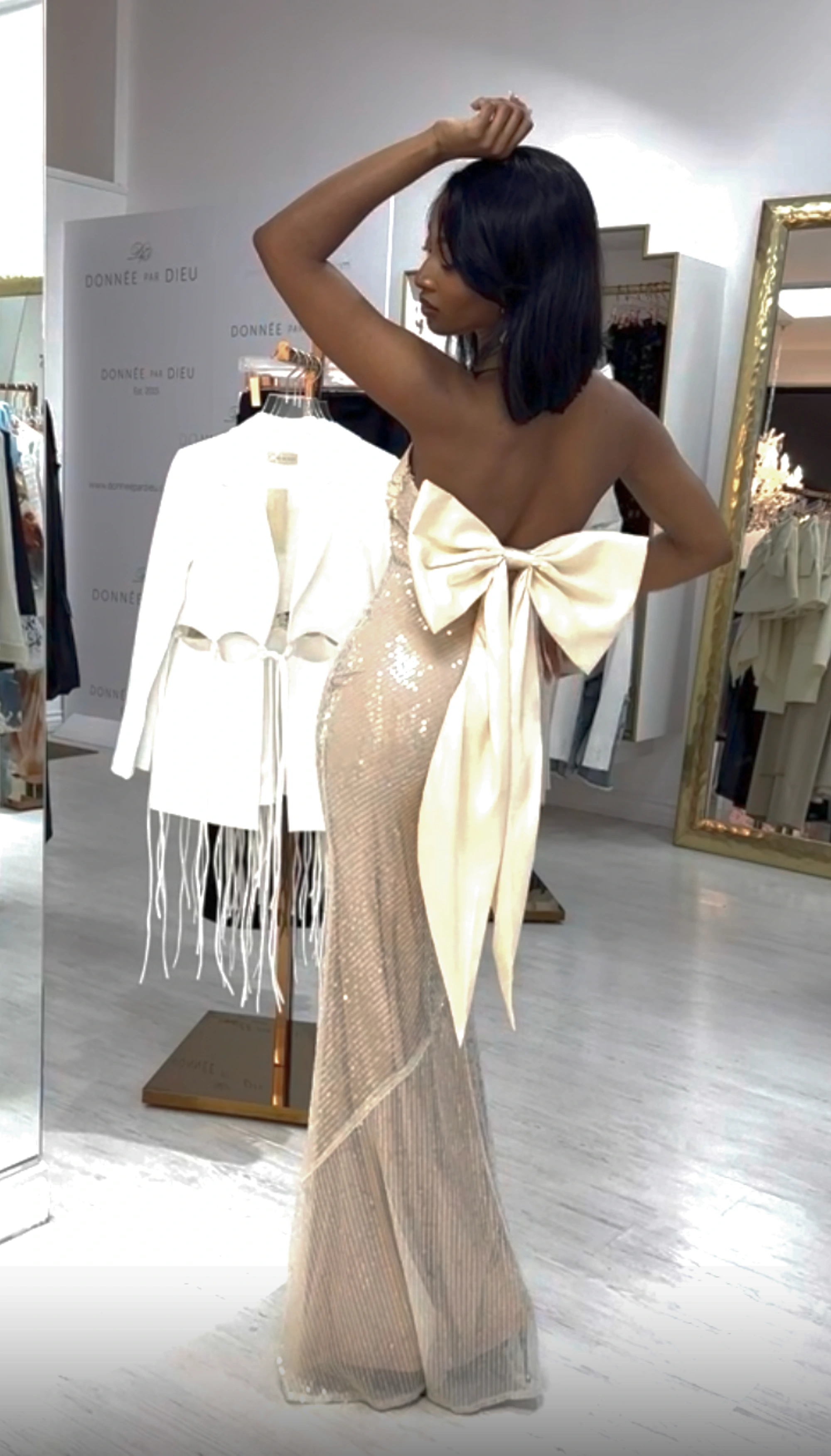 Bow-tied l sequin dress