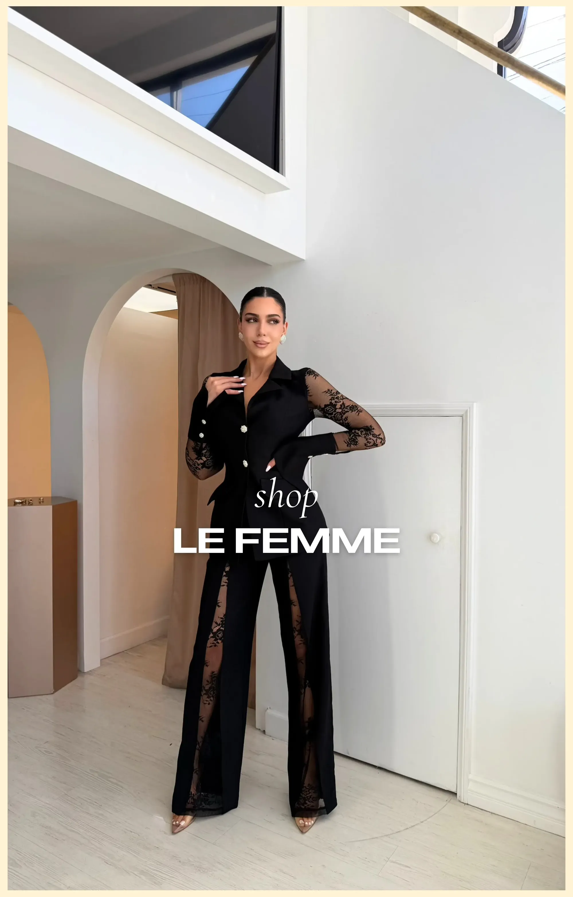 Le Femme lace set