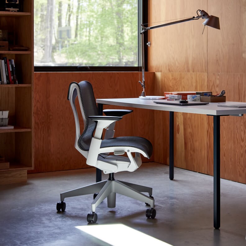 Cosm Chair