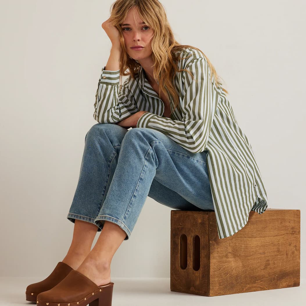 Women's Poplin Button Down Shirt