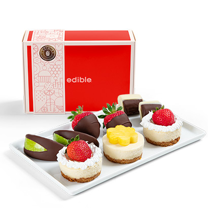 Cheesecake with<br>Dipped Fruit Box