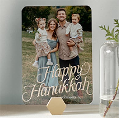 Shop Luxe Holiday Greetings Holiday Cards Now.