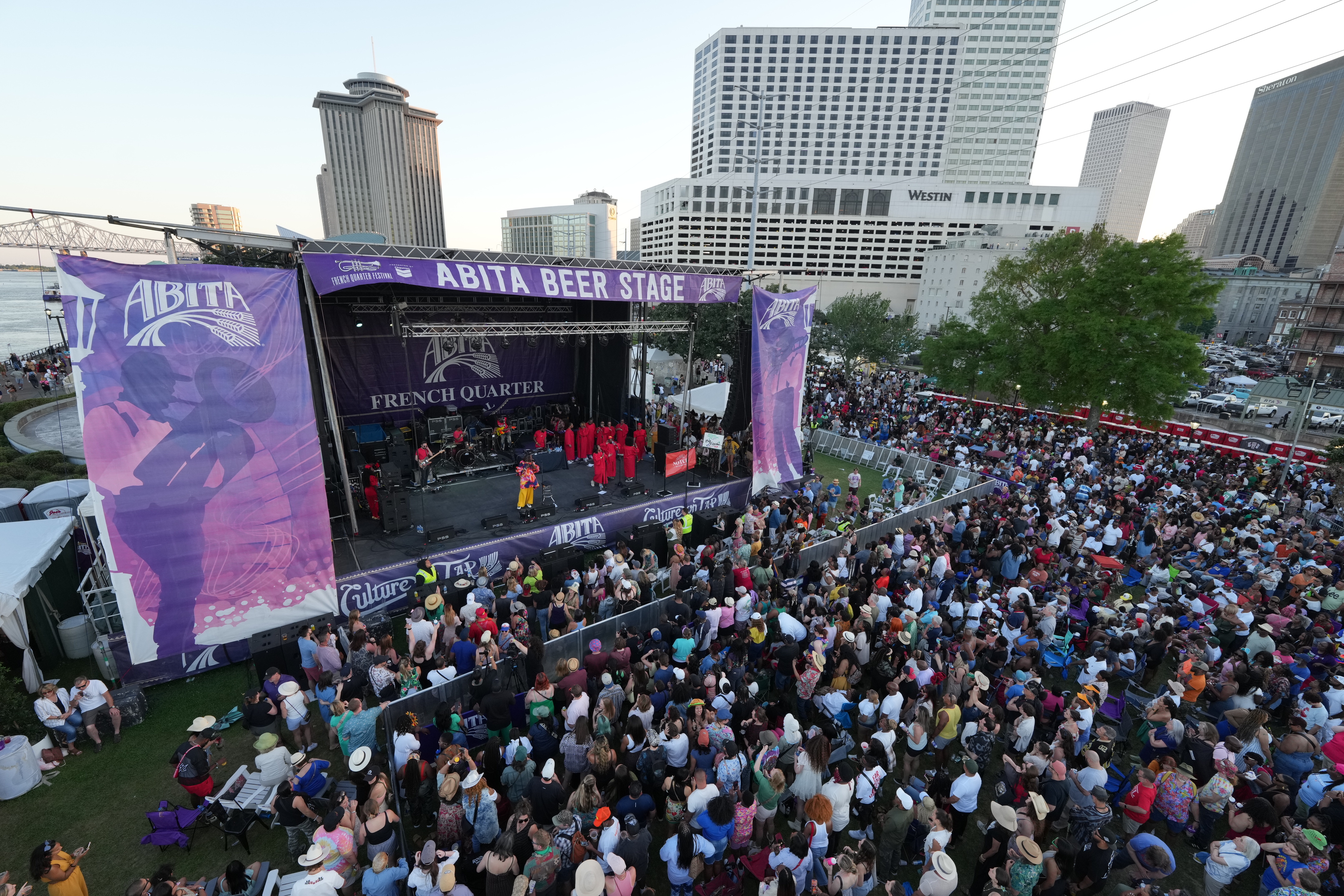 Pan out of the Abita Stage