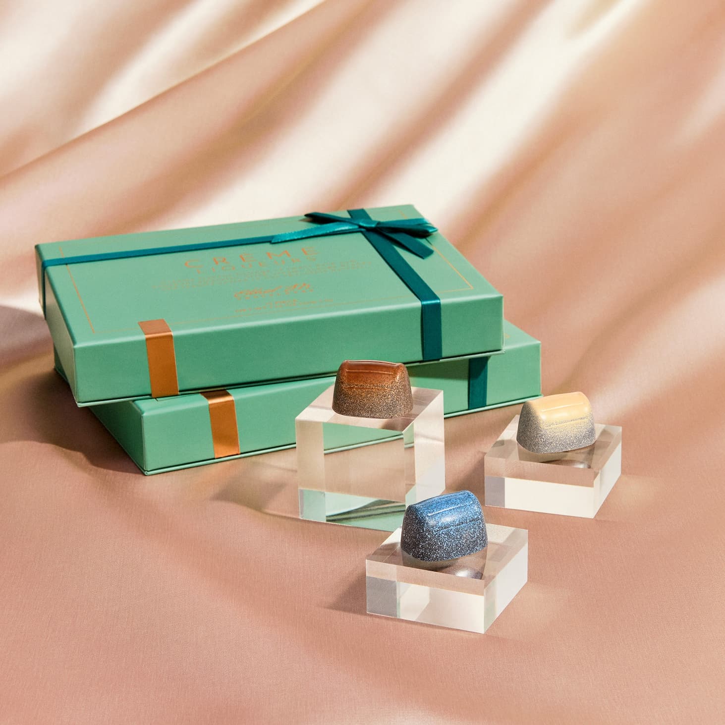 Discover the Ethel M Chocolates 24-piece Liqueurs Collection