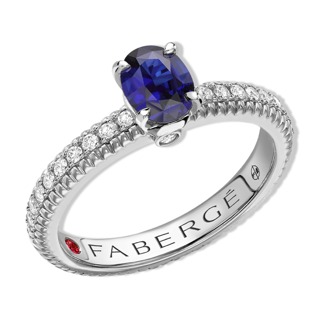 Fluted Blue Sapphire Ring with Diamond Shoulders