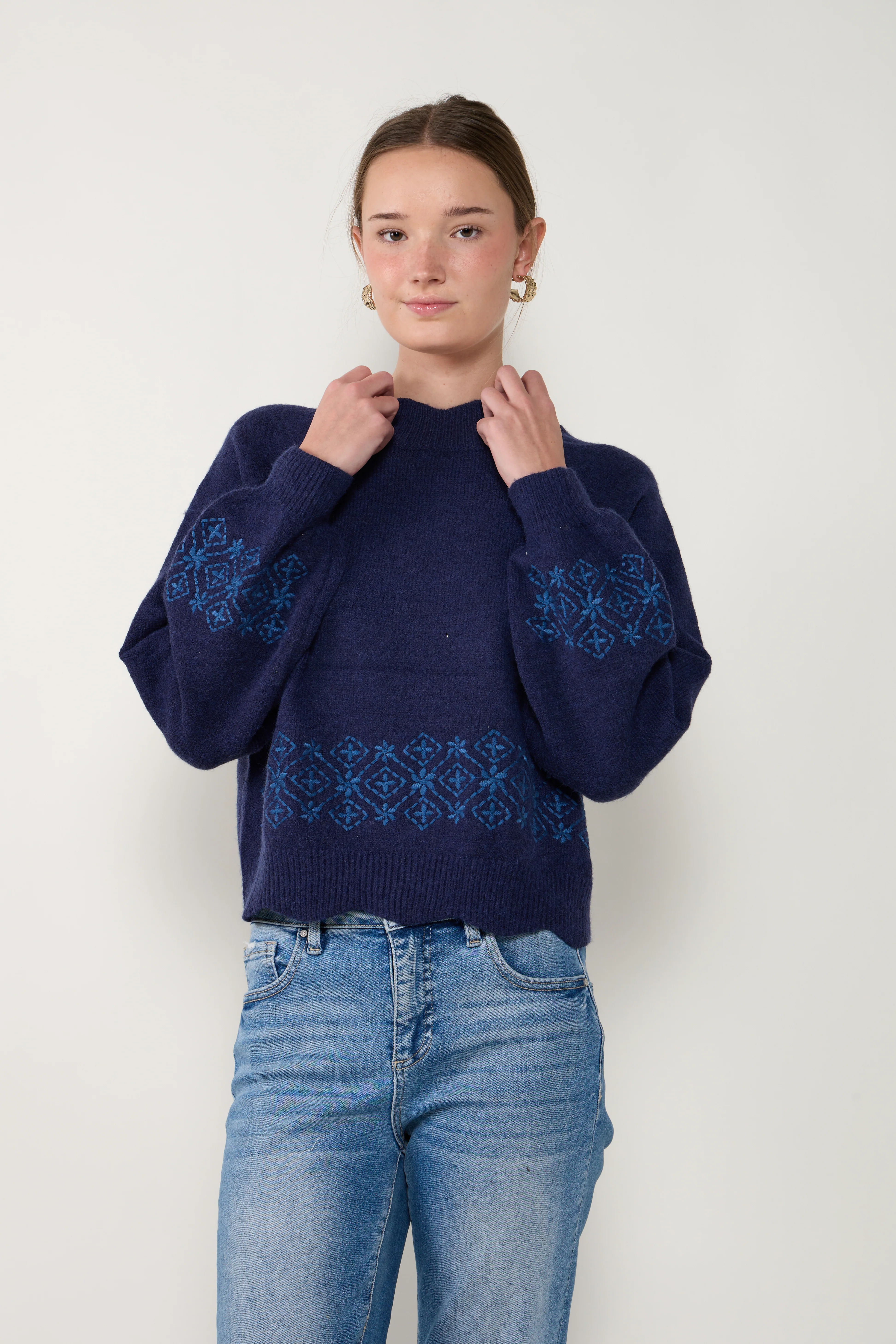 Image of Quinn Scallop Hem Sweater