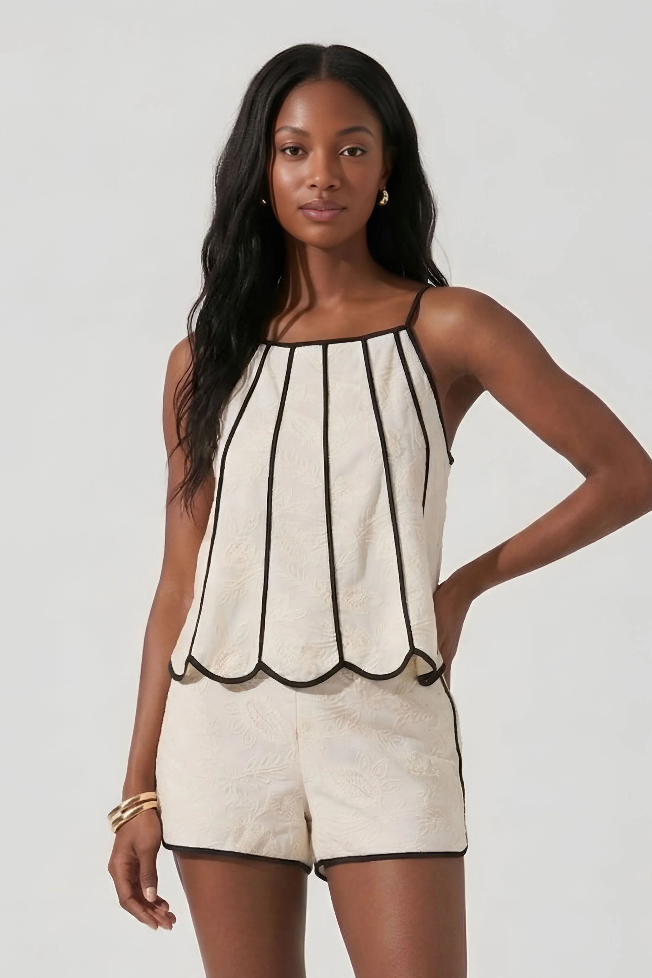 Image of Becky Scallop Trim Linen Tank