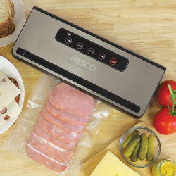 Nesco Deluxe Vacuum Sealer