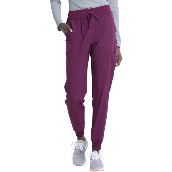 Waist down image of woman wearing Dickies Scrubs