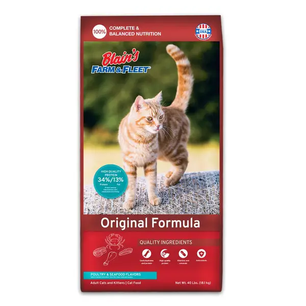 Red bag of Blain's Farm & Fleet Cat Food Original Formula 40 lb, 100% Complete Nutrition
