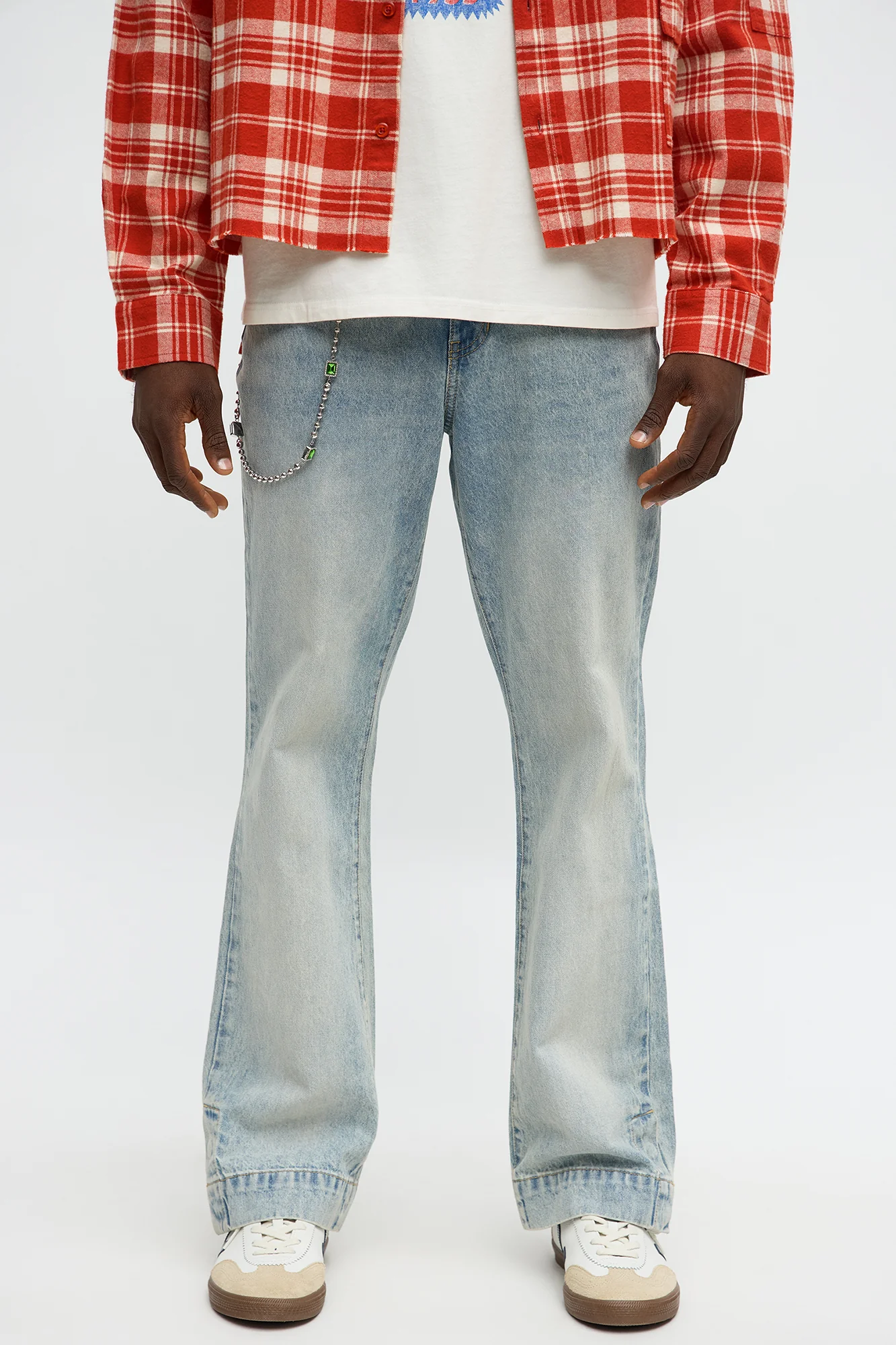 Image of Straight Flare Snapped In Jean - Vintage Blue Wash