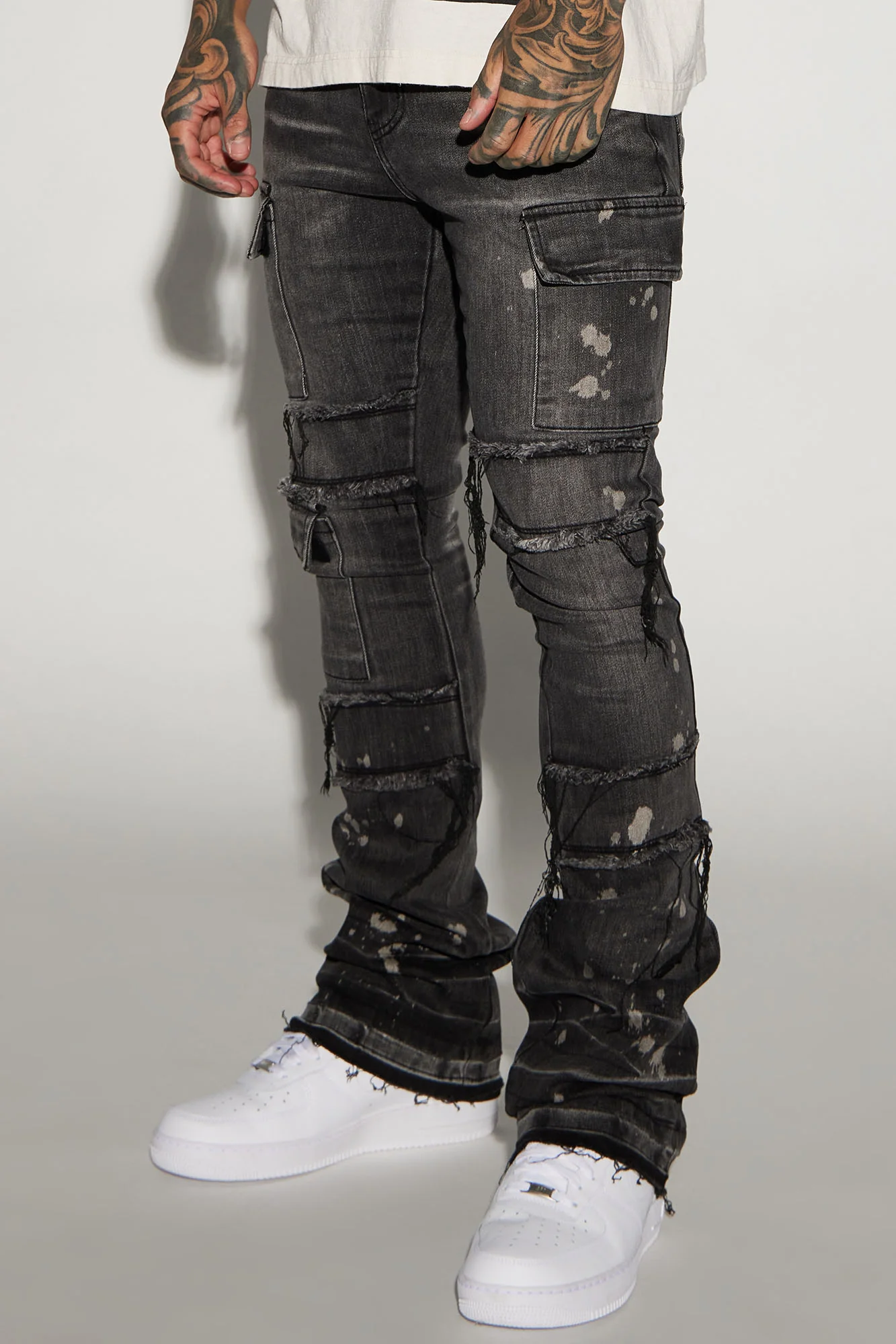 Image of Side Snap Cargo Stacked Skinny Flare Jeans - Black Wash