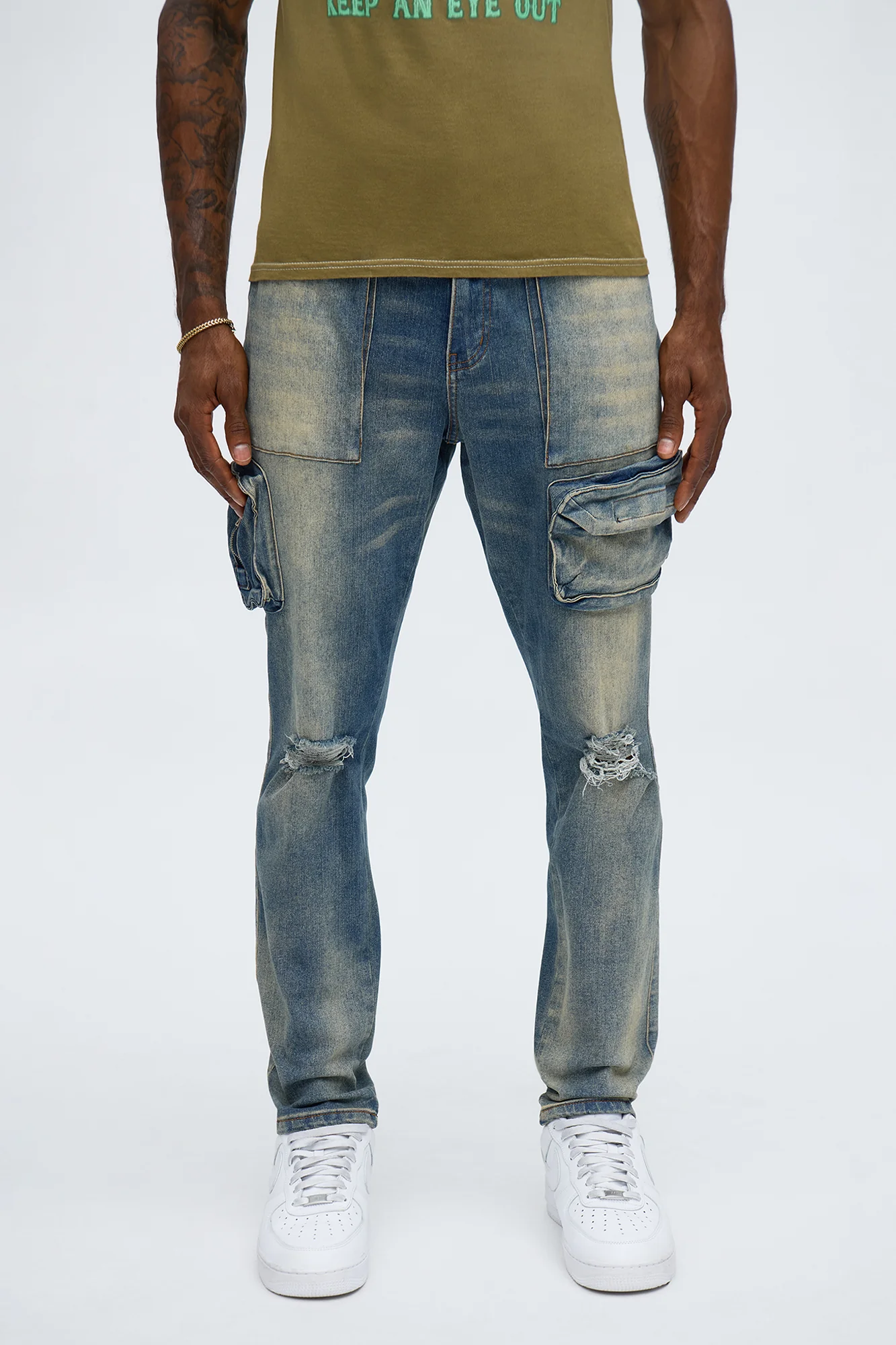 Image of Skinny Raid Distressed Cargo Jeans - Vintage Blue Wash