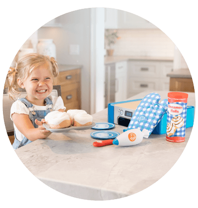 Pretendables Cinnamon Roll Set