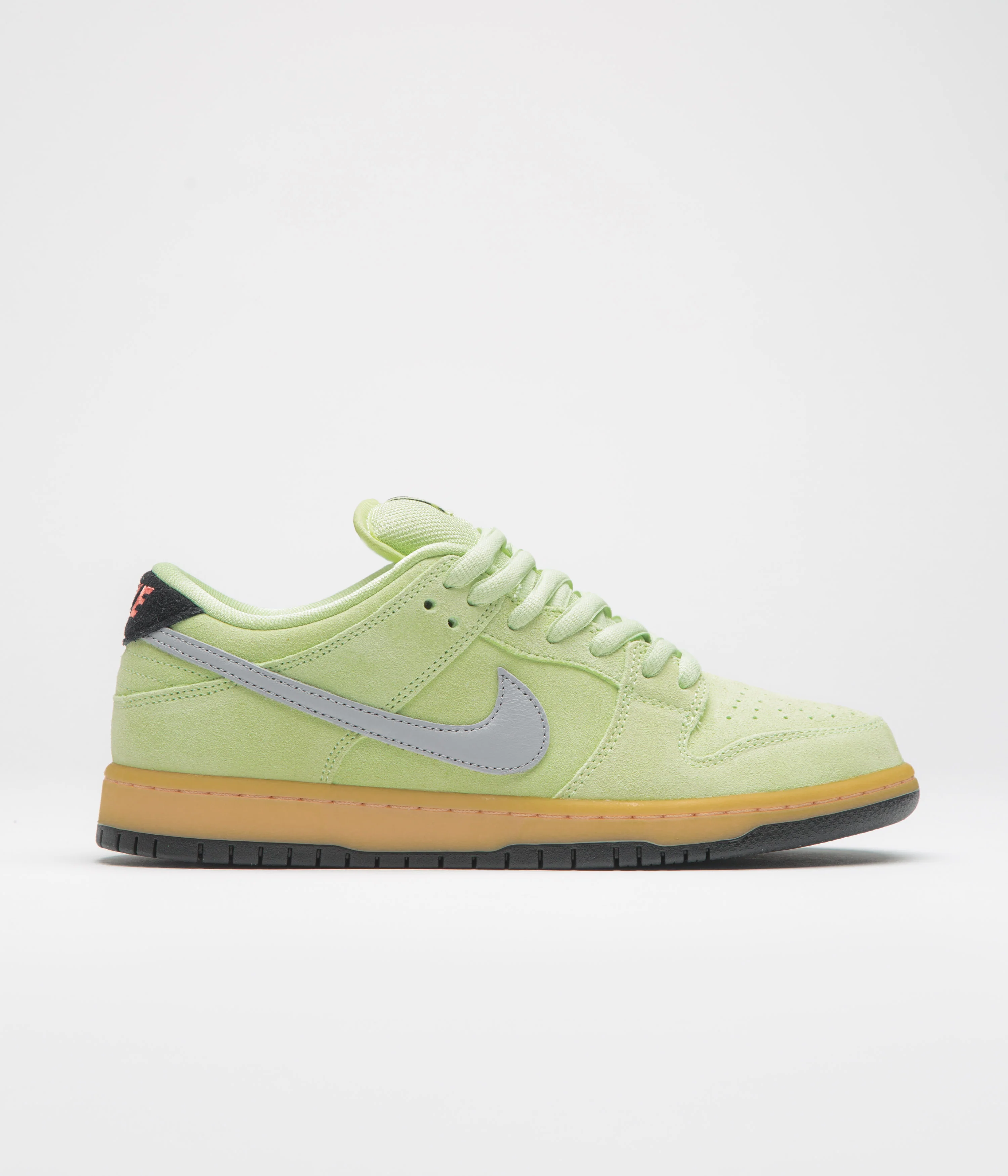 Image of Nike SB Dunk Low Pro Premium 'Verdugo Mountain' Shoes - Pistachio Frost / Wolf Grey - Black