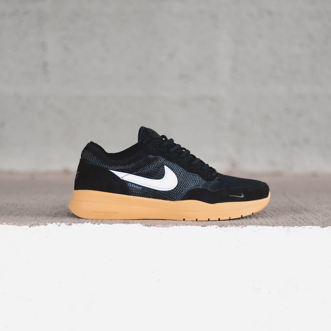 Nike SB @ flatspot