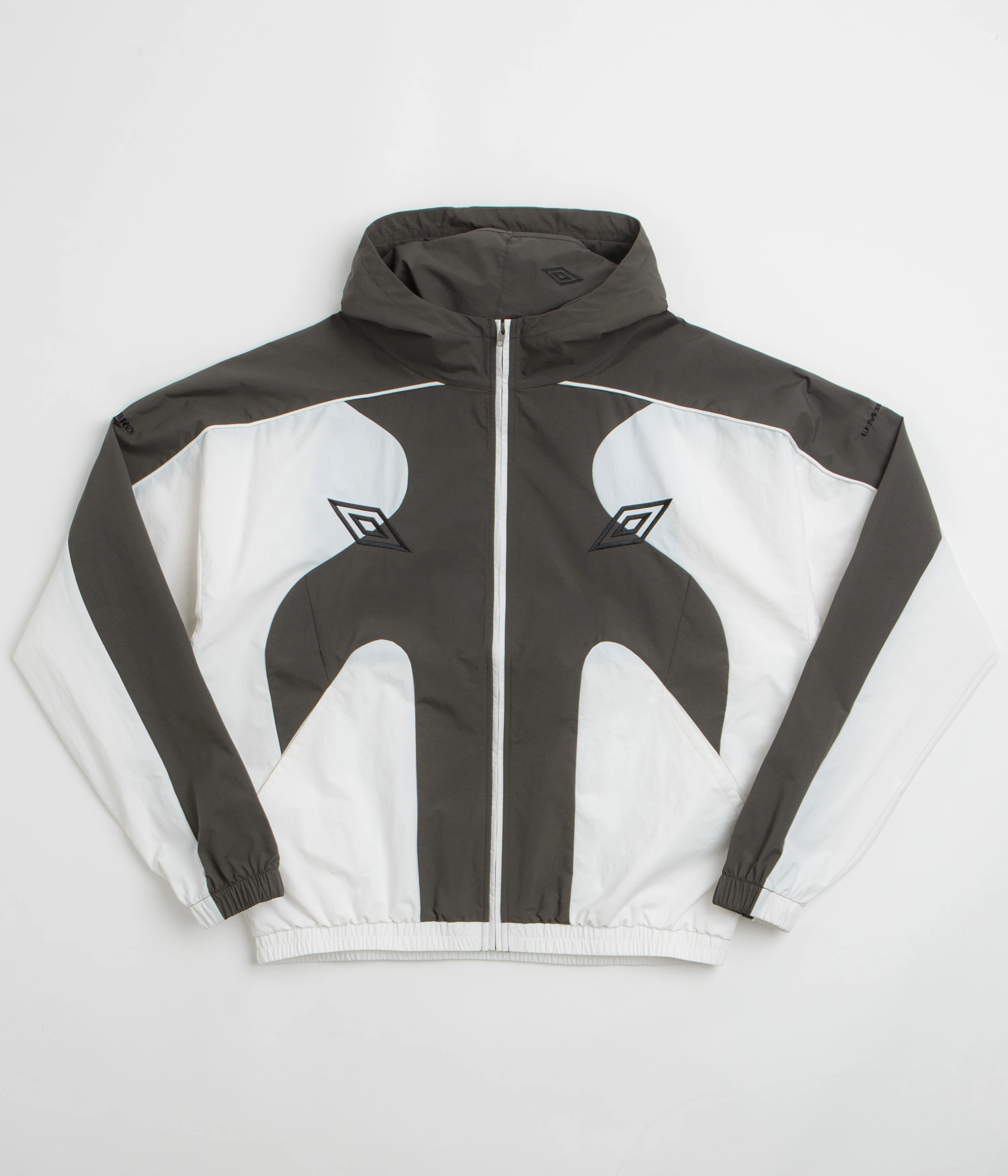 Image of Umbro Guarding Masked Tracksuit Jacket - White / Dark Olive