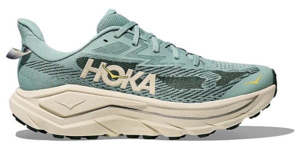 HOKA Challenger 8