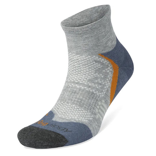 Jogology Medium Cushion Quarter