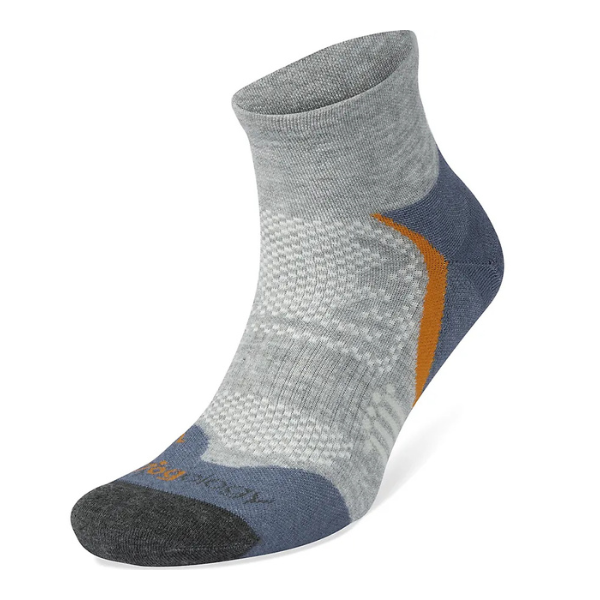 Jogology Medium Cushion Quarter