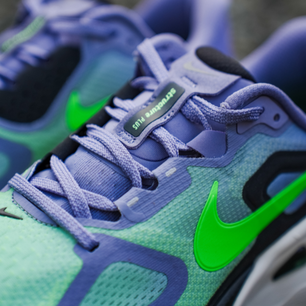 Nike Structure Plus