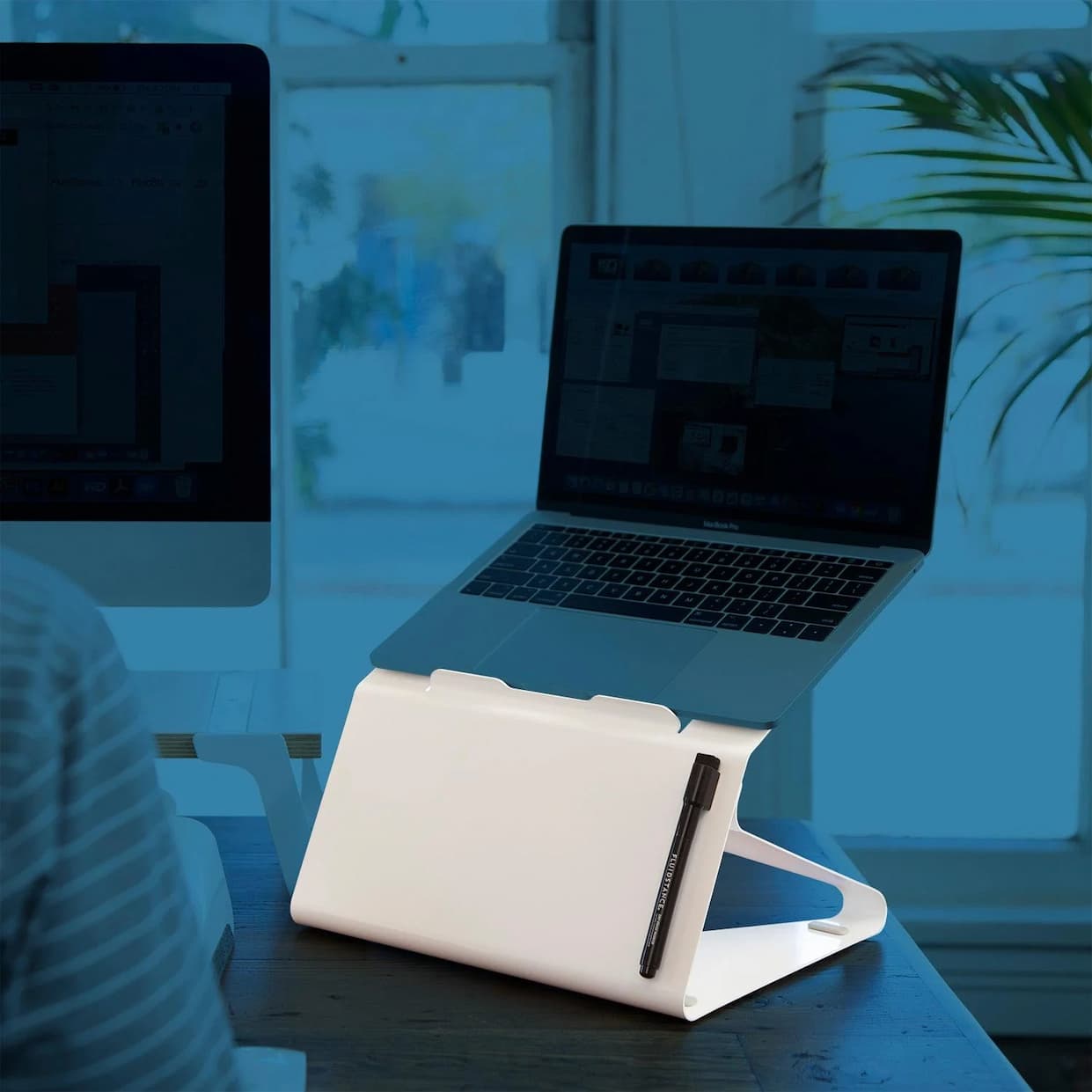 Lift Laptop Riser