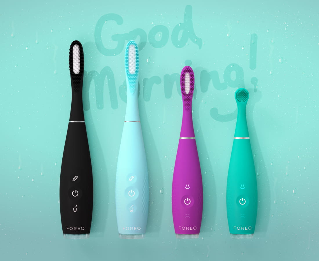 New issa™ 4 toothbrushes