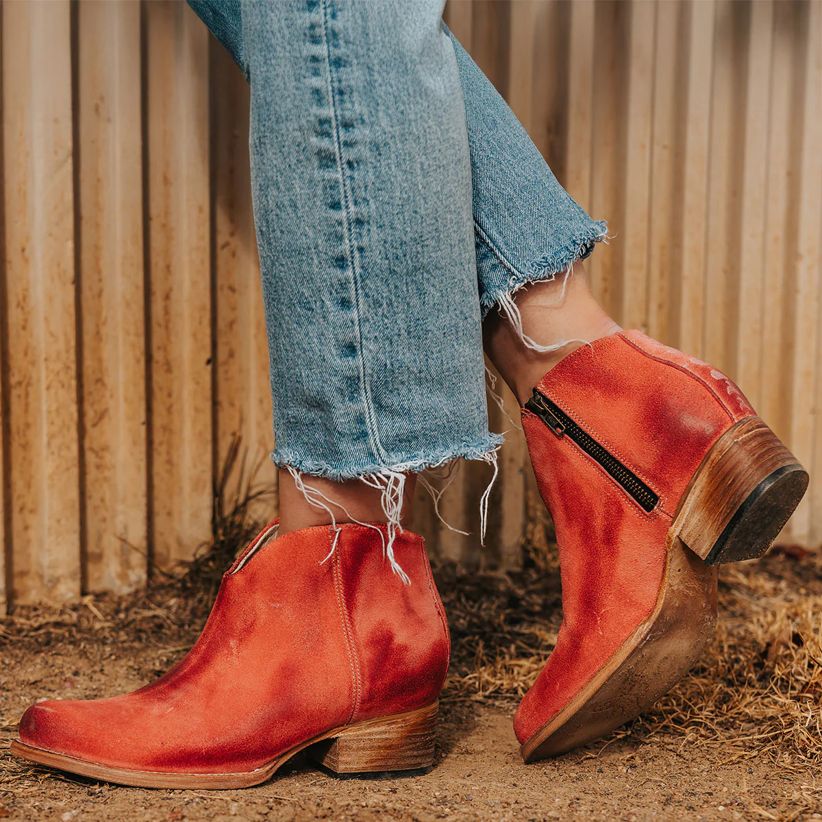 Image of Hippy - Pink Suede