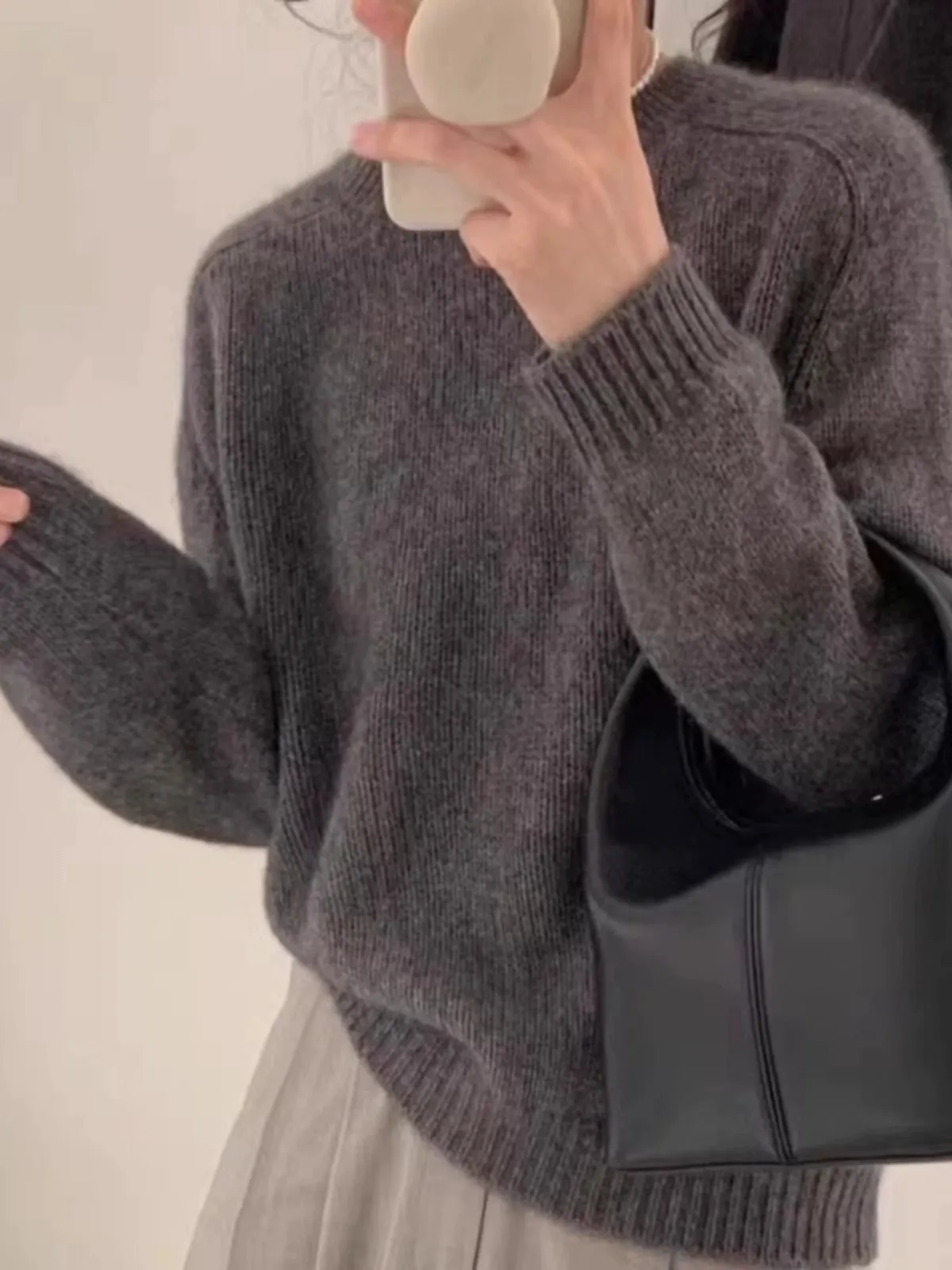 Image of 100% Cashmere Crewneck Sweater