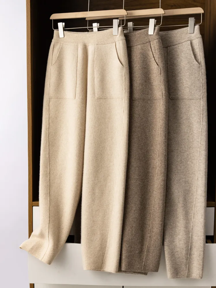 Image of 100% Merino Wool Straight-Leg Pants