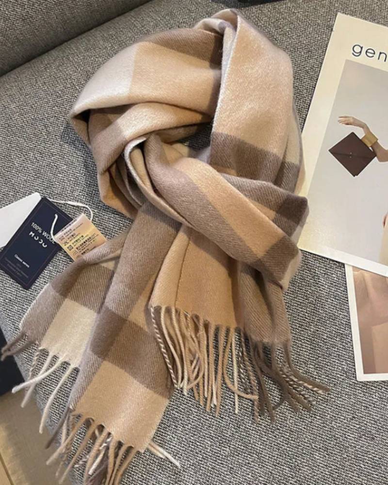 Image of Checked 100% Wool Scarf With Fringed