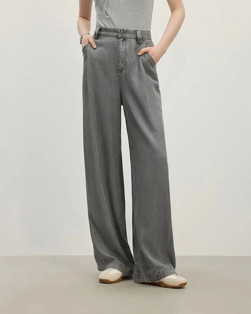 Image of Draped Relaxed Wide-Leg Denim Pants