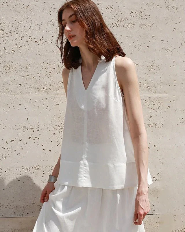 Image of Stylish V-Neck Sleeveless Loose Camisole