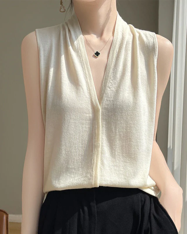 Image of Lightweight V-Neck Knitted Vest