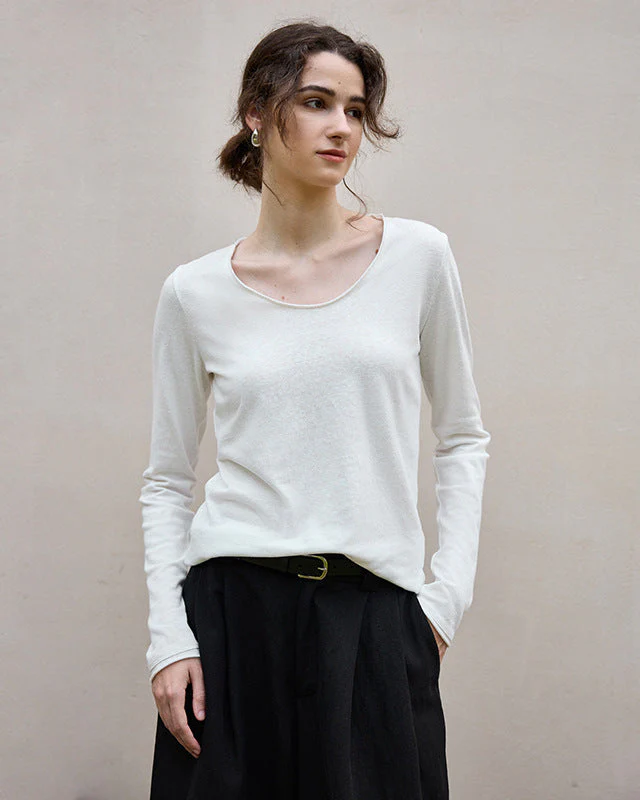Image of U-Neck Rolled-Up Long-Sleeved Knit Top