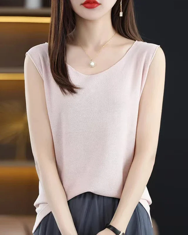 Image of Side-Slit Sleeveless Knit Vest