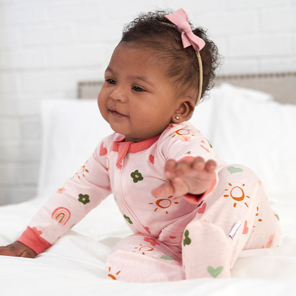 Baby Girls Sunshine & Rainbows Sleep 'N Play
