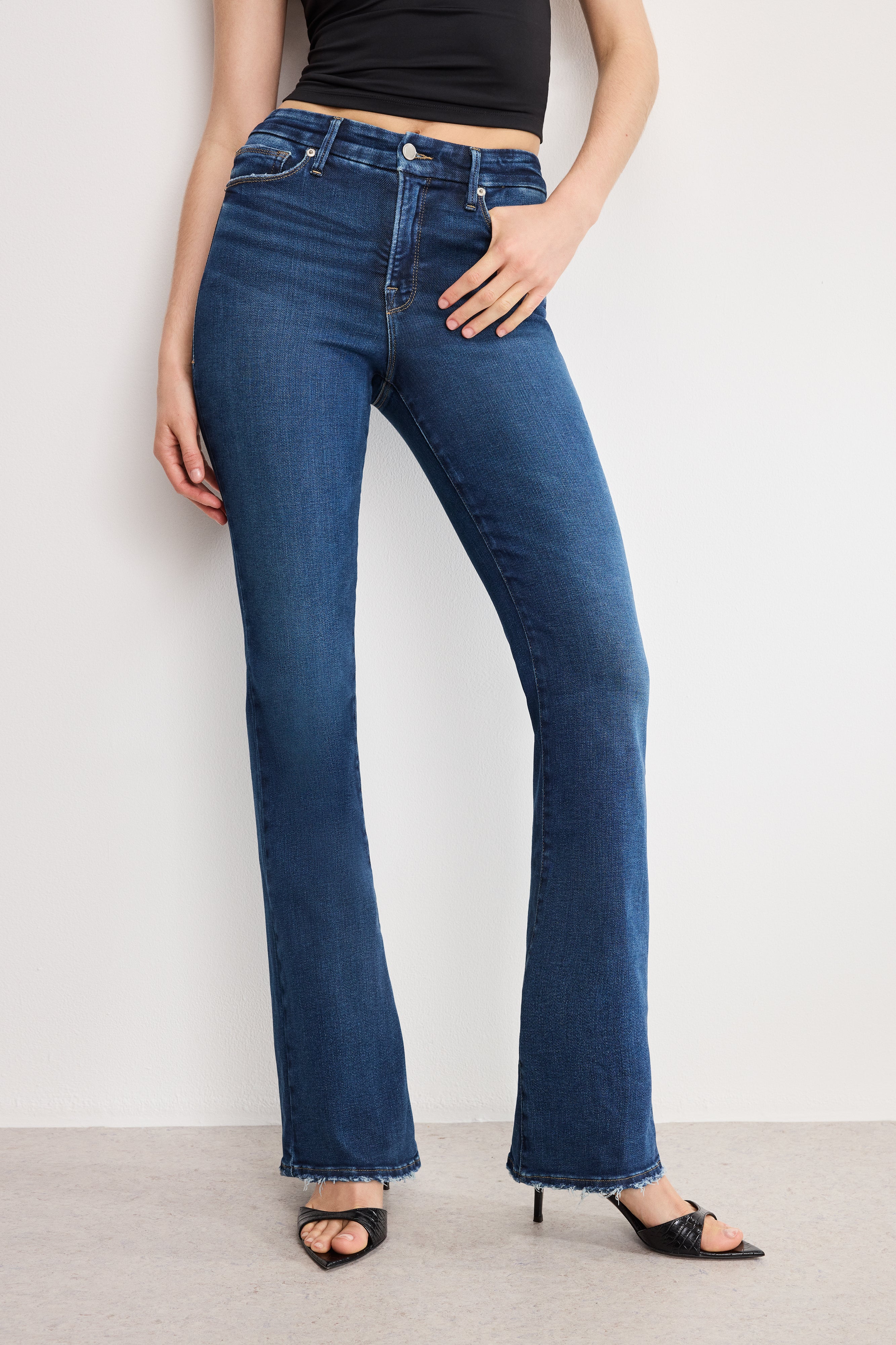 Image of SOFT TECH GOOD CLASSIC SLIM BOOTCUT JEANS | INDIGO511