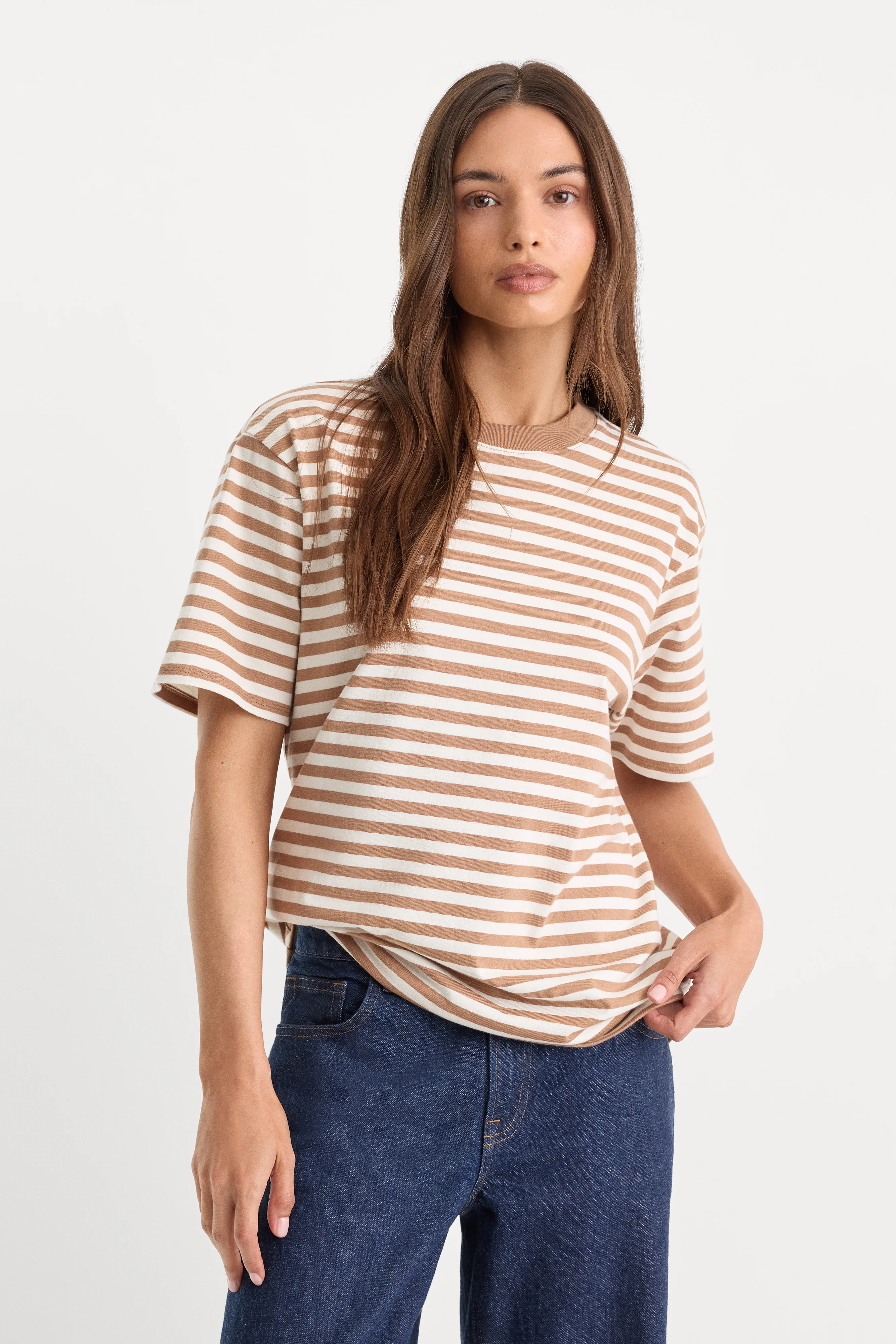 Image of THE OVERSIZED TEE | CLEAN STRIPE HEARTH